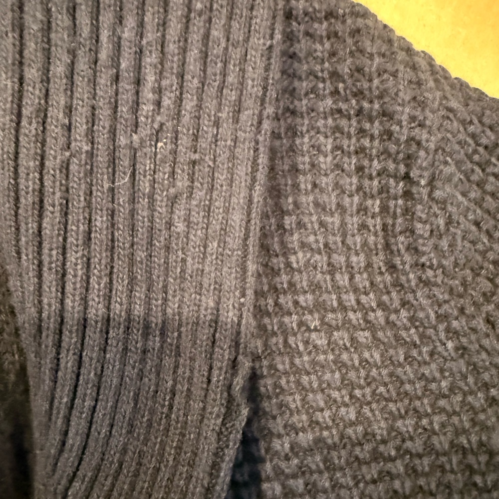 Banana Republic 80% Merino Wool Deep Blue Men's Cardigan - Picture 4 of 5